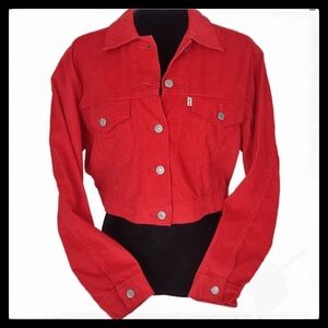 NWT Women's Levi's Red Corduroy Cropped Trucker Jacket Size M.